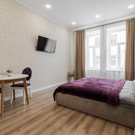 Luxury Flat In Downtown 2 Appartement Lviv Buitenkant foto