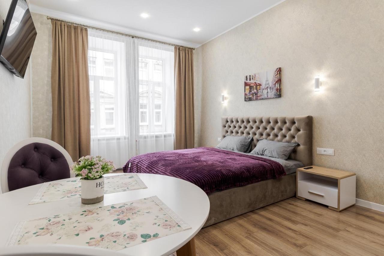 Luxury Flat In Downtown 2 Appartement Lviv Buitenkant foto