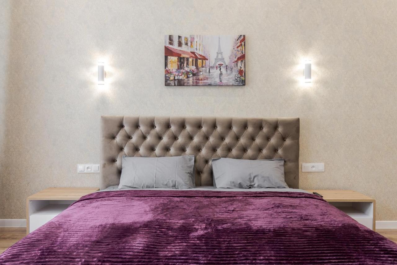 Luxury Flat In Downtown 2 Appartement Lviv Buitenkant foto